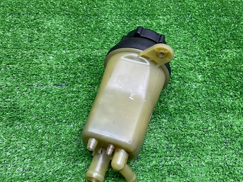 Бачок гидроусилителя руля, 1900 рублей, Москва