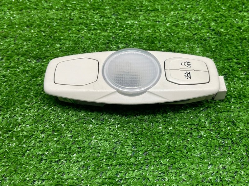 Плафон салонный, 2000 рублей, Москва