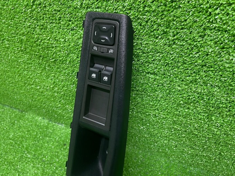 Блок управления стеклоподъемниками, 1000 рублей, Москва