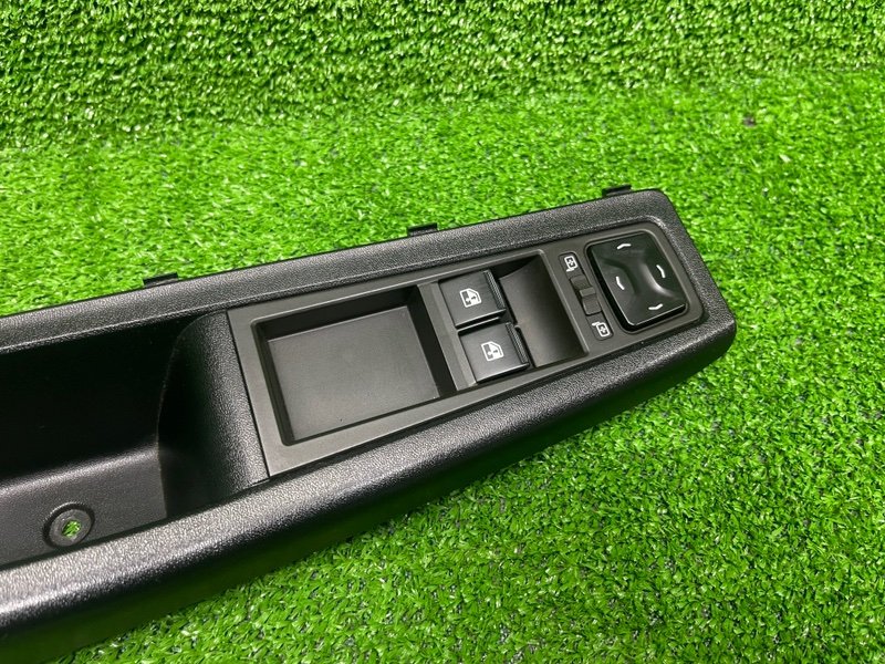 Блок управления стеклоподъемниками, 1000 рублей, Москва