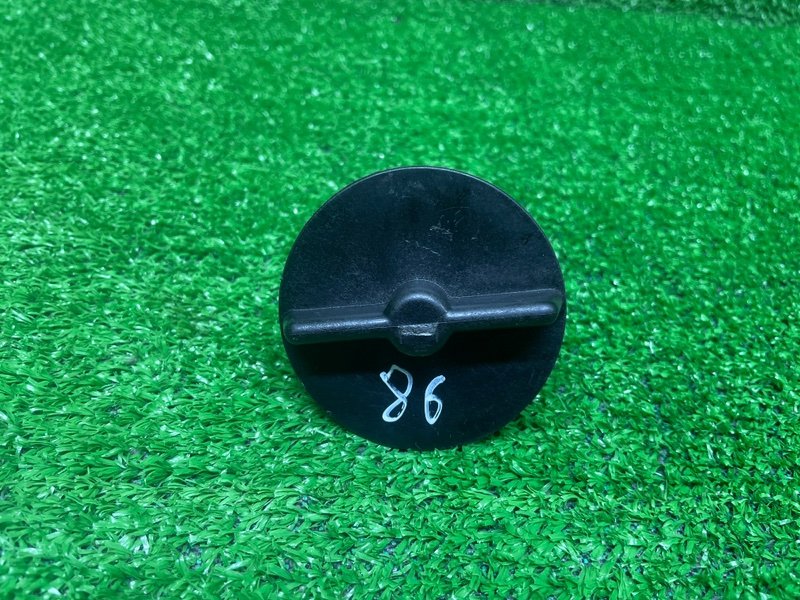 Болт крепления запасного колеса, 1100 рублей, Москва