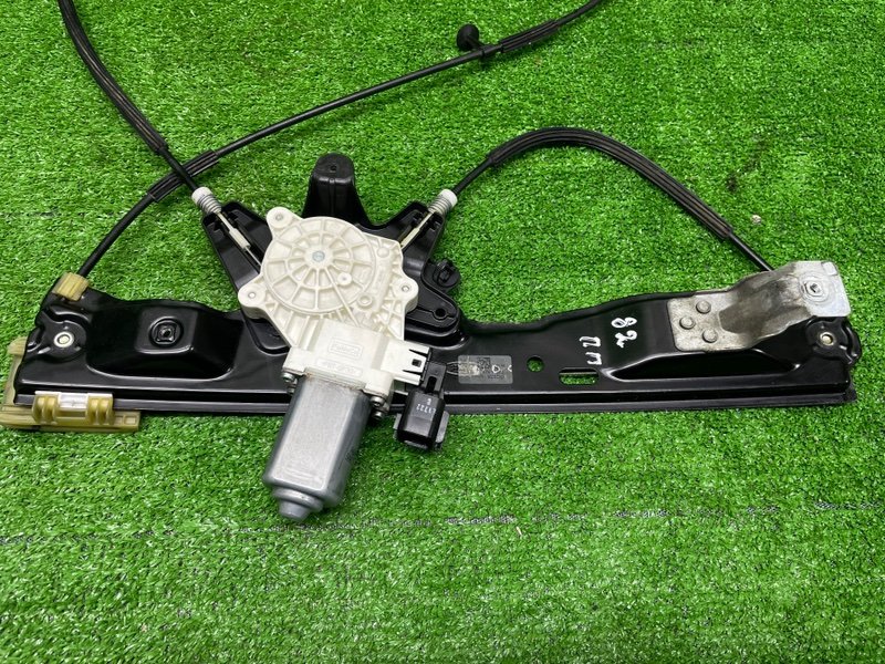 Стеклоподъемник передний, 3100 рублей, Москва