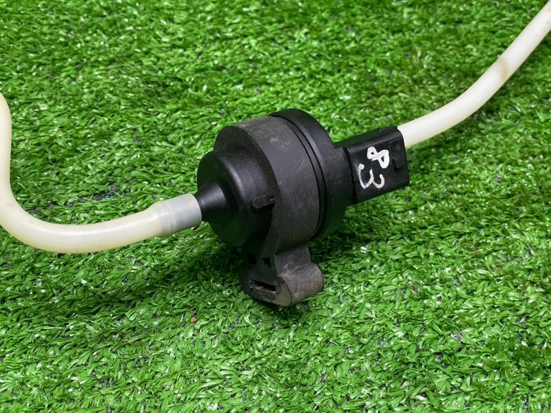 Клапан вентиляции топливного бака, 1100 рублей, Москва