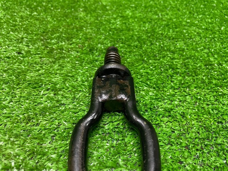 Крюк буксировочный, Москва