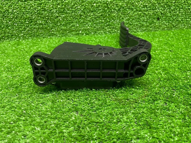 Педаль газа, 1150 рублей, Москва