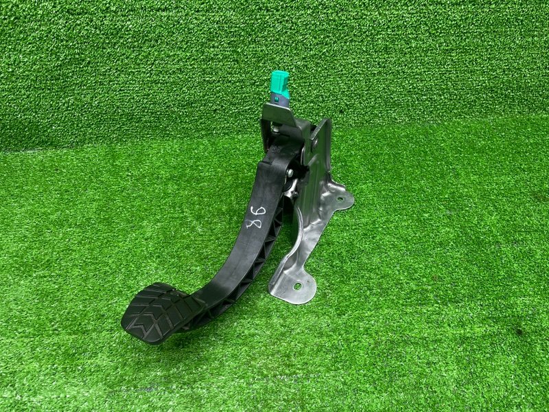 Педаль сцепления, 2700 рублей, Москва