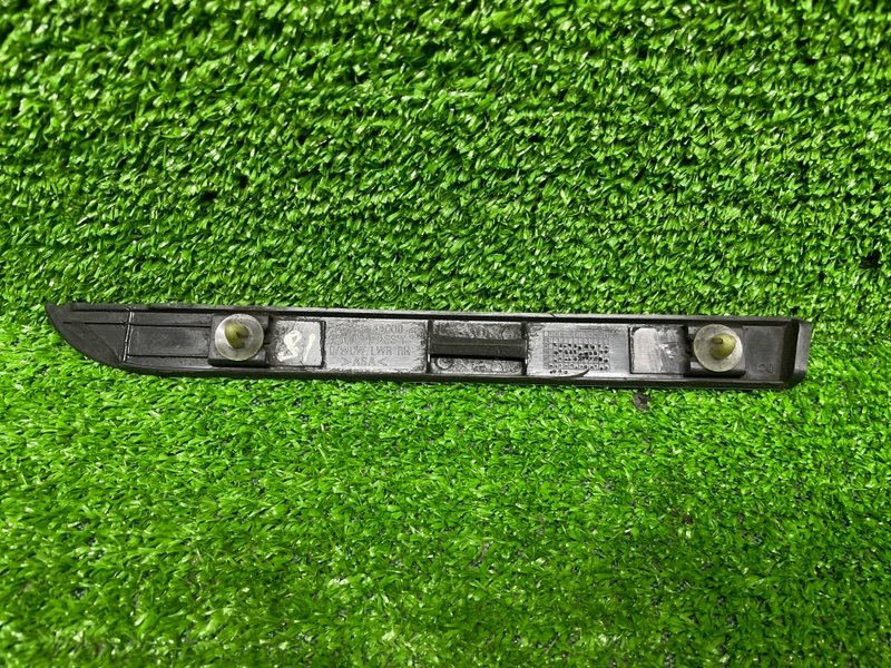 Молдинг стекла, 1000 рублей, Москва