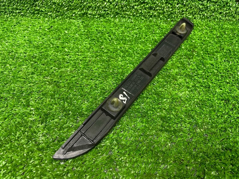 Молдинг стекла, 1000 рублей, Москва