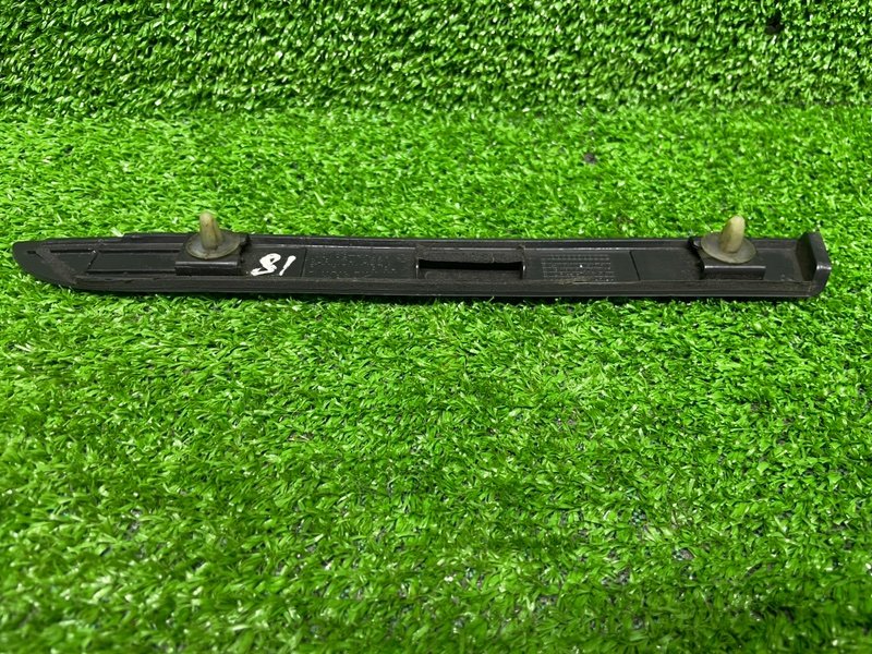 Молдинг стекла, 1000 рублей, Москва