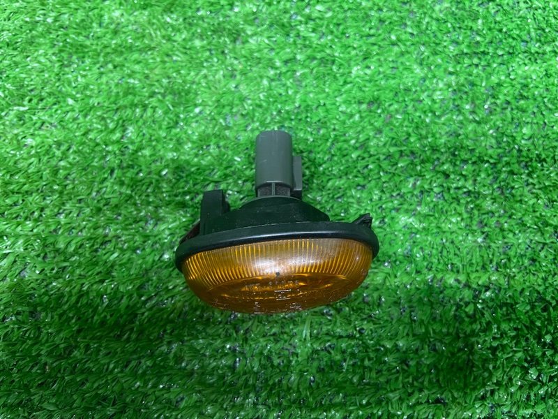 Повторитель поворота в крыло, 500 рублей, Москва