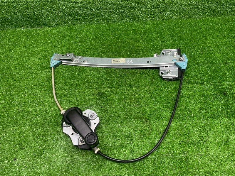 Стеклоподъемник задний, 1000 рублей, Москва