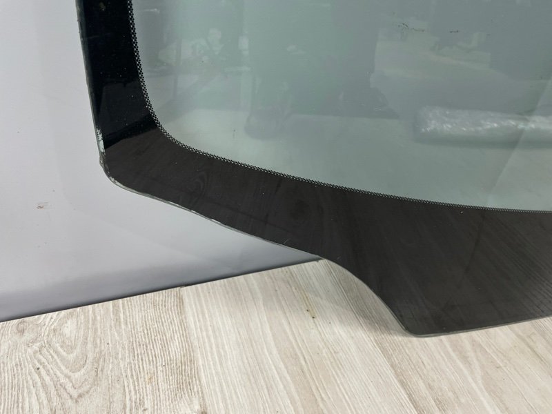 Стекло лобовое, Москва