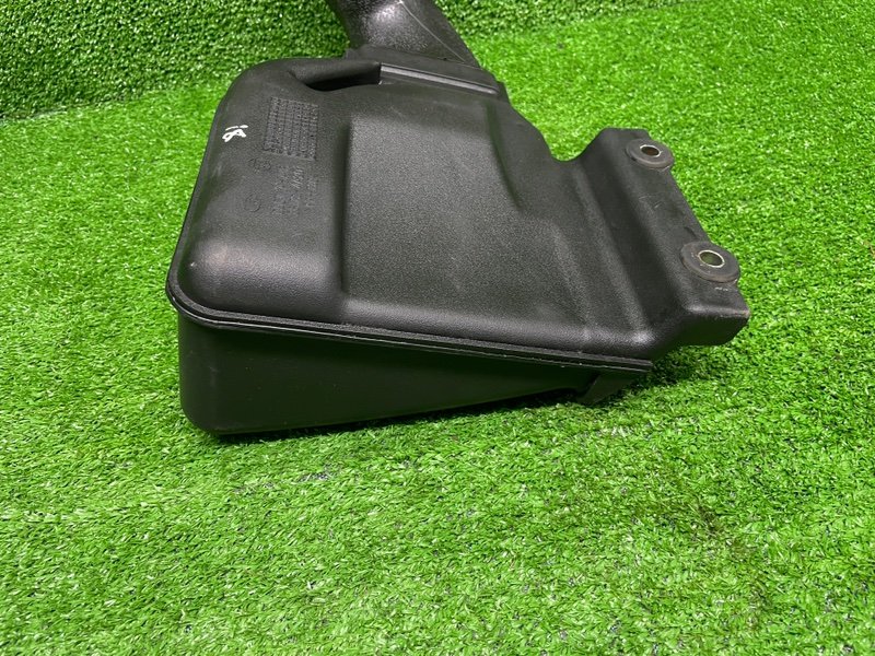 Воздухозаборник, 1000 рублей, Москва