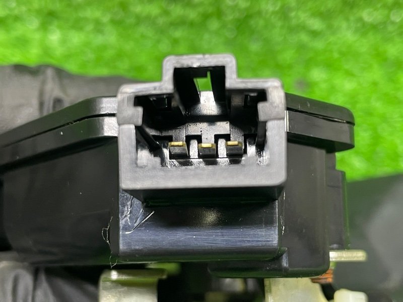 Замок багажника, 2000 рублей, Москва