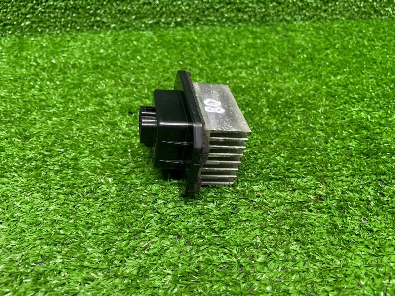 Резистор отопителя, 1000 рублей, Москва