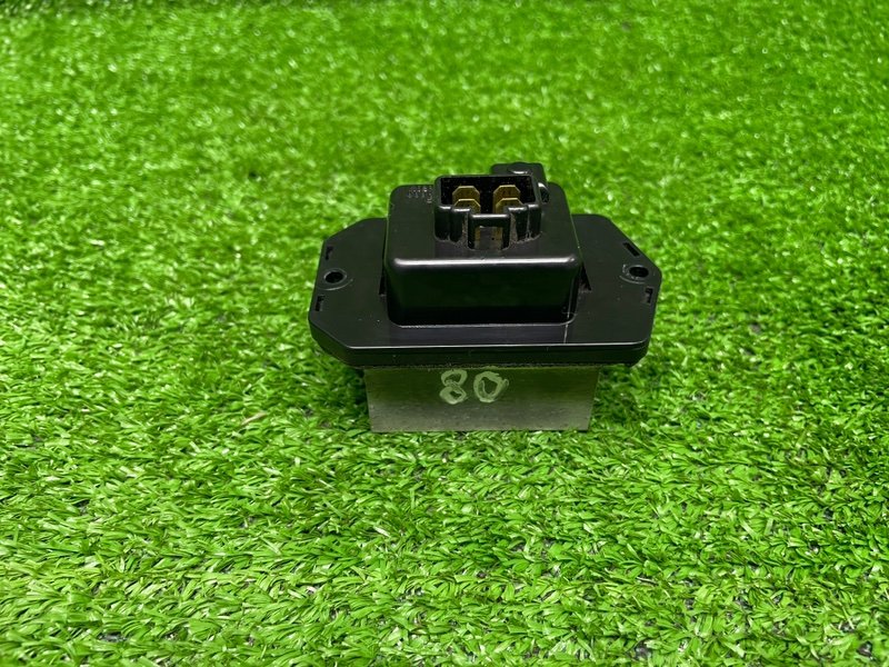 Резистор отопителя, 1000 рублей, Москва