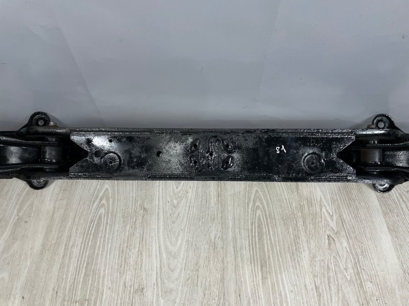 Балка поперечная, 2000 рублей, Москва