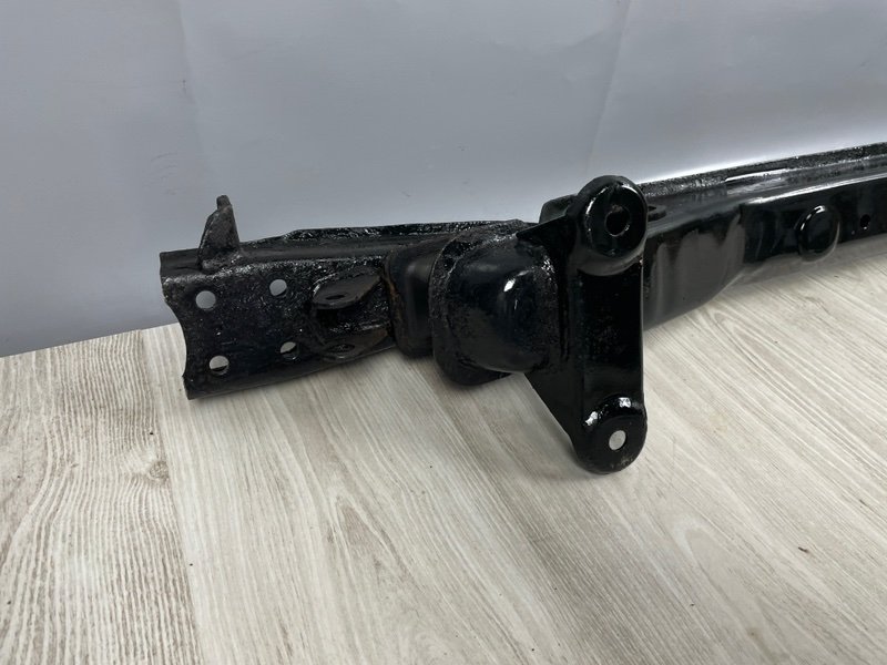 Балка поперечная, 2000 рублей, Москва