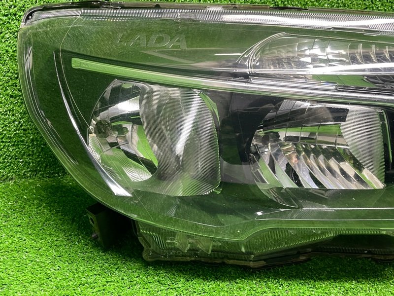 Фара правая, 13000 рублей, Москва