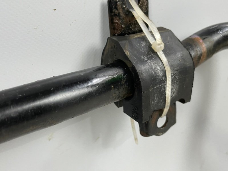 Стабилизатор передний, 1000 рублей, Москва