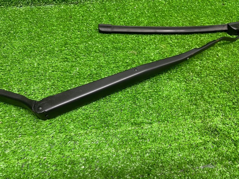 Поводок стеклоочистителя передний, 1500 рублей, Москва