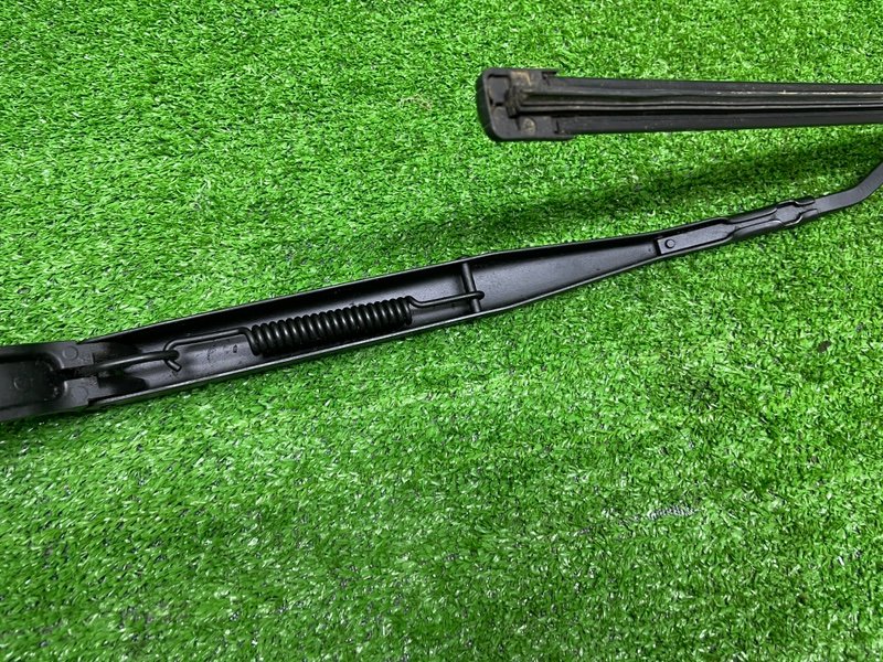 Поводок стеклоочистителя передний, 1500 рублей, Москва