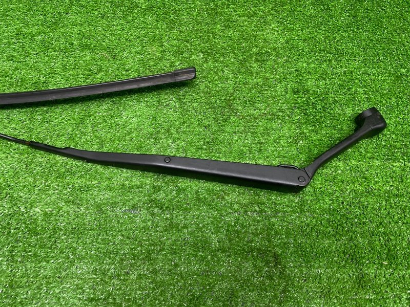 Поводок стеклоочистителя передний, 1500 рублей, Москва