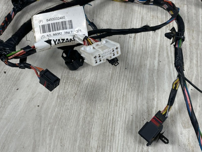 Проводка багажника, 2100 рублей, Москва