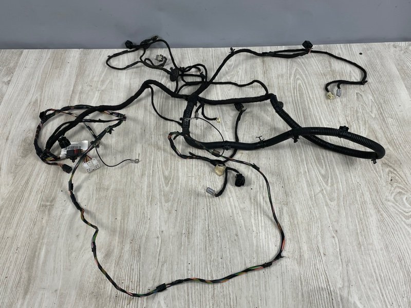 Проводка багажника, 2100 рублей, Москва