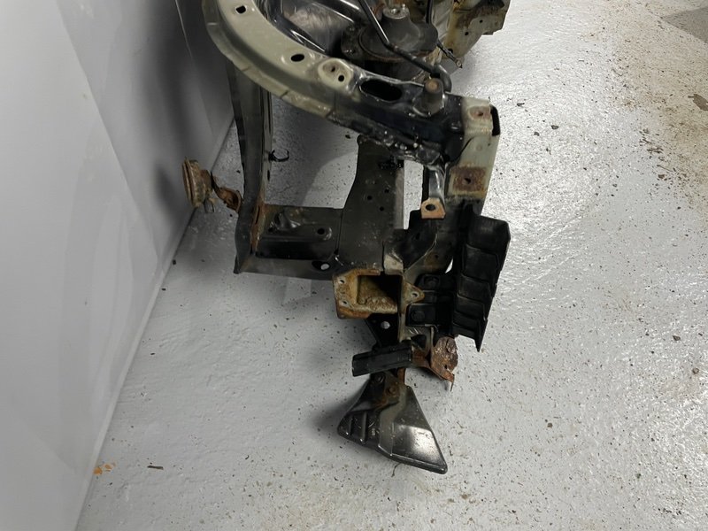 Лонжерон передний правый, 15000 рублей, Москва