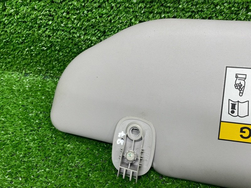 Козырек солнцезащитный, 1000 рублей, Москва