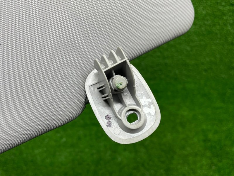 Козырек солнцезащитный, 1000 рублей, Москва