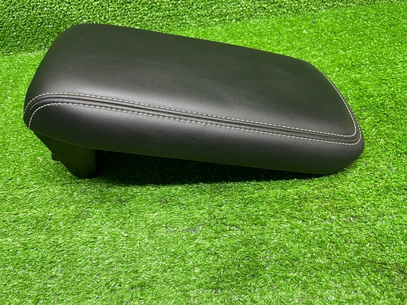 Подлокотник, 3500 рублей, Москва