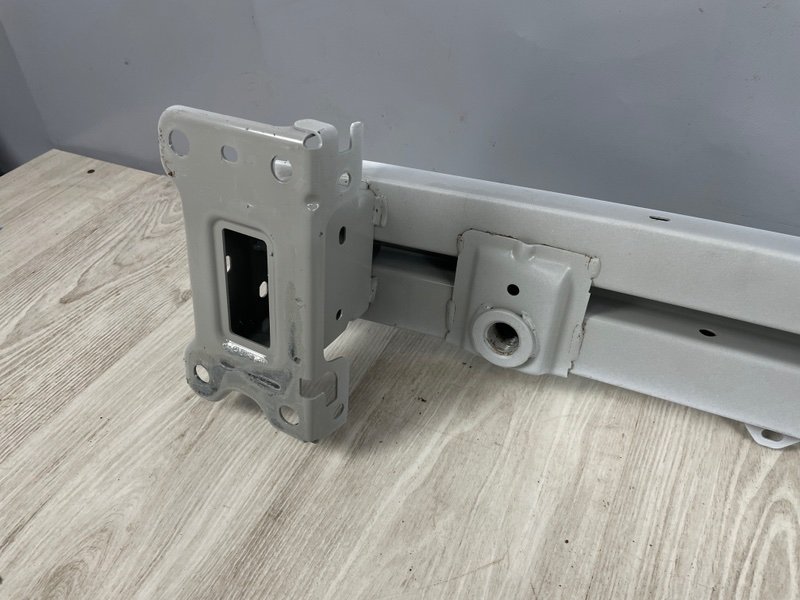 Усилитель переднего бампера, 10000 рублей, Москва