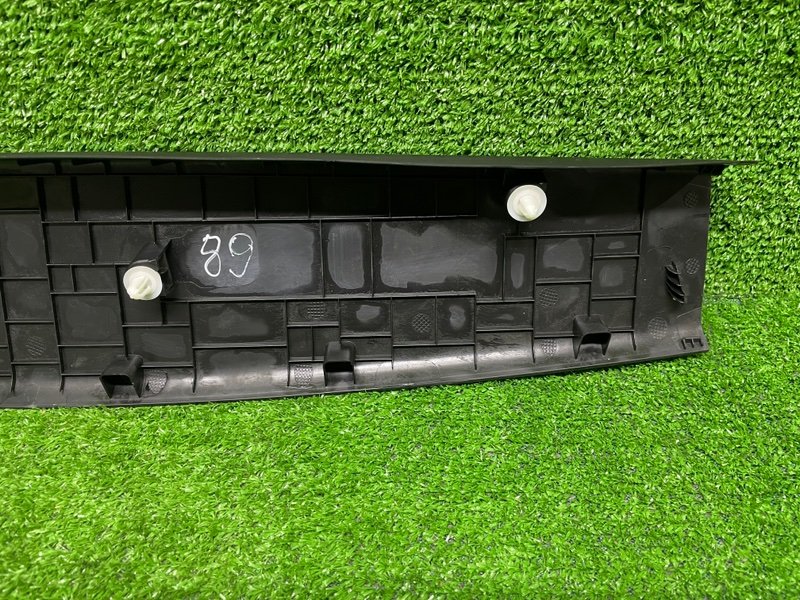 Обшивка двери багажника, 800 рублей, Москва