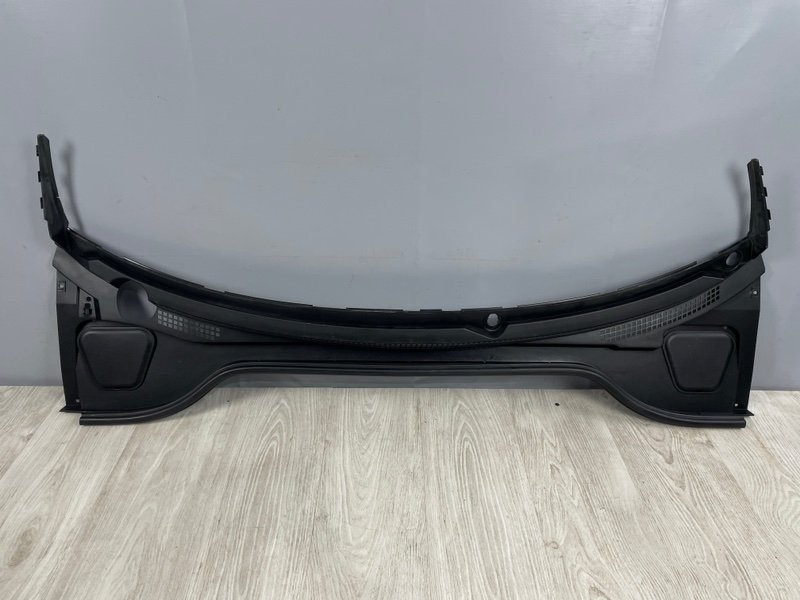 Планка под лобовое стекло, 3000 рублей, Москва