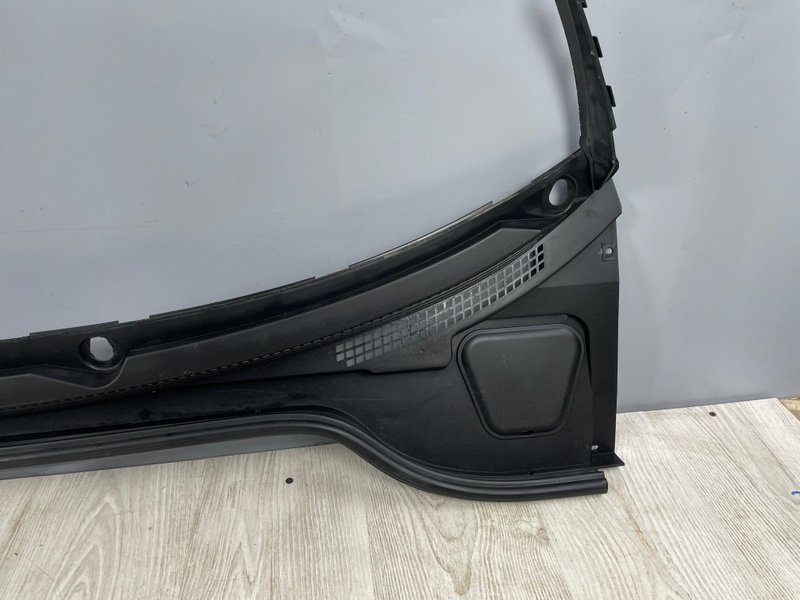 Планка под лобовое стекло, 3000 рублей, Москва