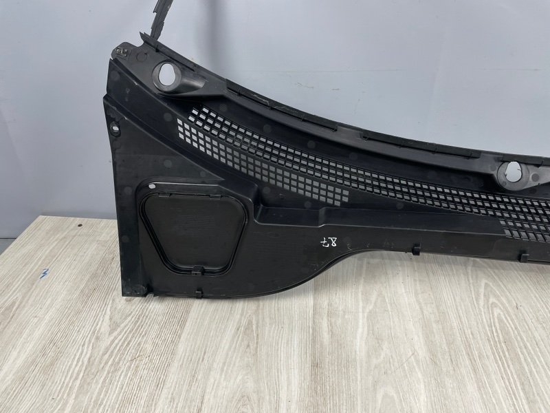 Планка под лобовое стекло, 3000 рублей, Москва