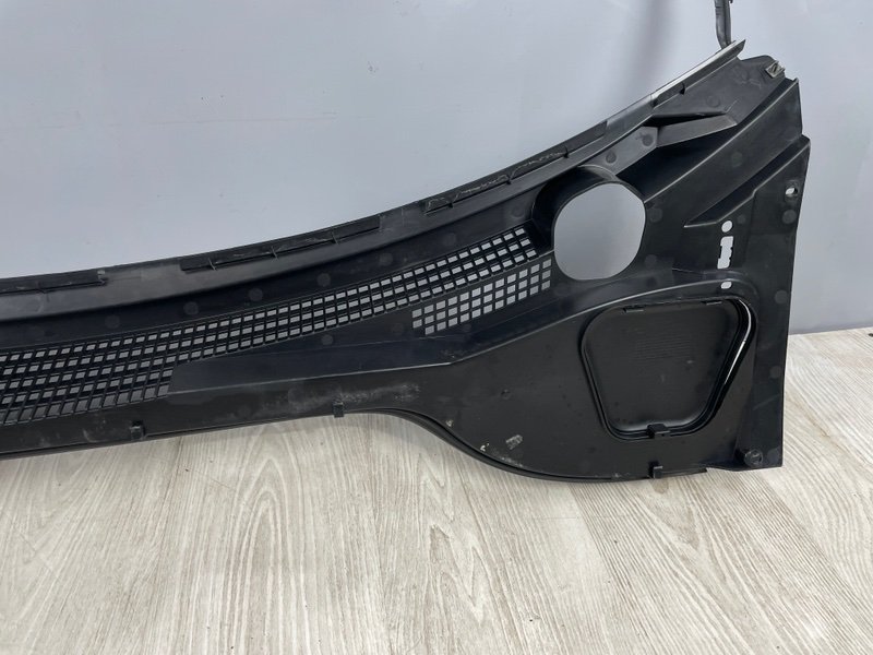 Планка под лобовое стекло, 3000 рублей, Москва