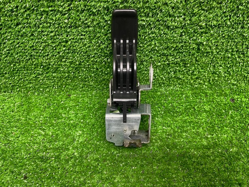 Ручка открывания багажника, 1000 рублей, Москва