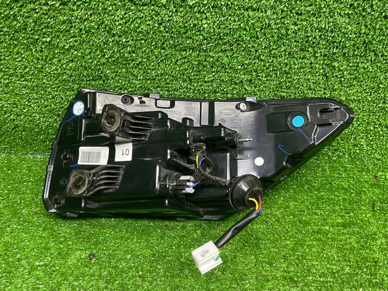 Фонарь задний левый, 1500 рублей, Москва