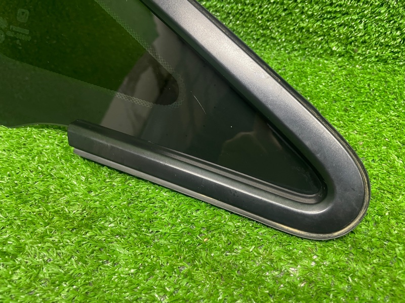 Стекло глухое пер. правое, 6000 рублей, Москва