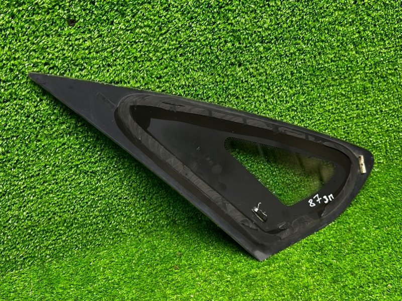 Стекло глухое зад. правое, 1500 рублей, Москва