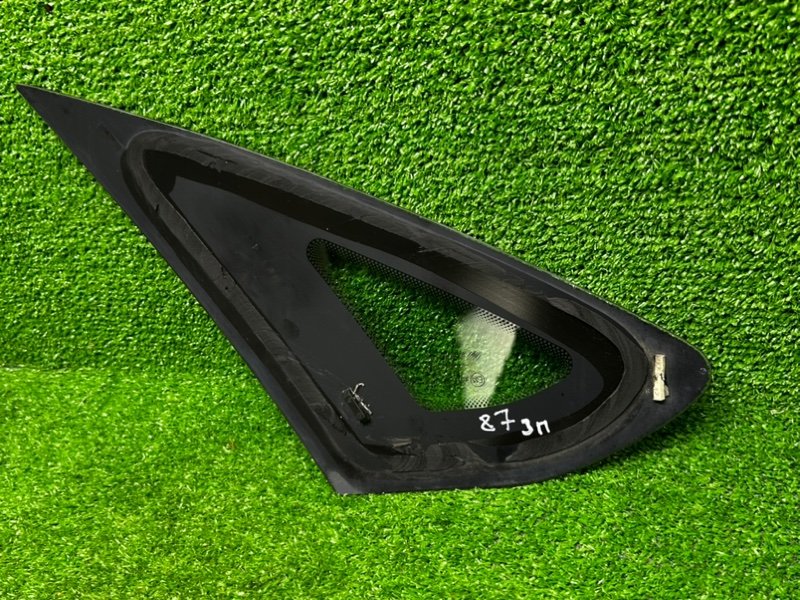 Стекло глухое зад. правое, 1500 рублей, Москва