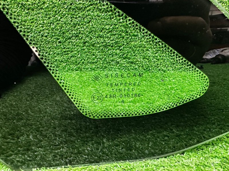 Стекло глухое зад. левое, 1550 рублей, Москва