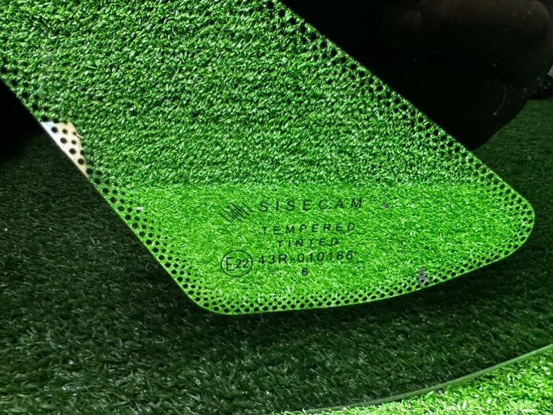 Стекло глухое зад. левое, 1550 рублей, Москва