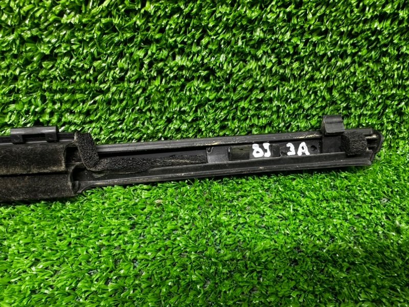 Молдинг стекла, 1500 рублей, Москва