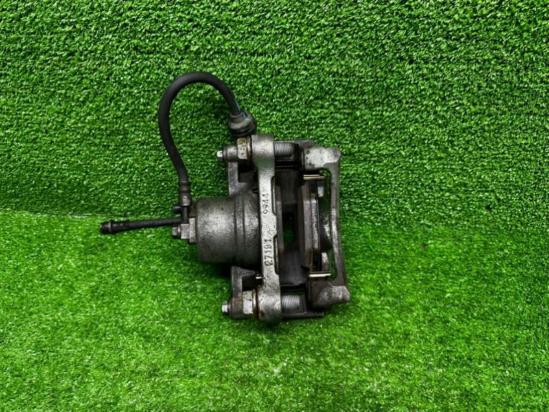 Суппорт тормозной передний правый, 6000 рублей, Москва