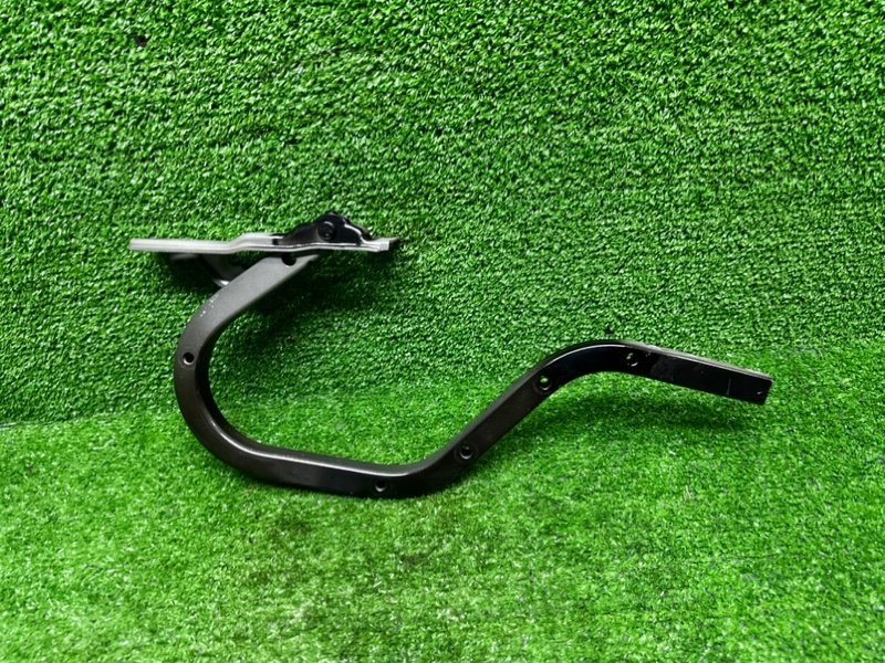 Петля крышки багажника, 3000 рублей, Москва