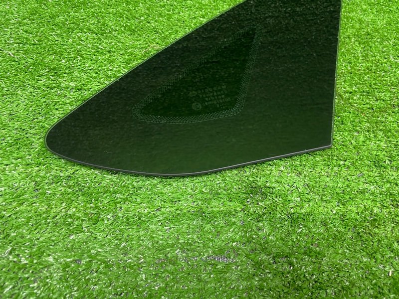 Стекло глухое зад. правое, 1500 рублей, Москва